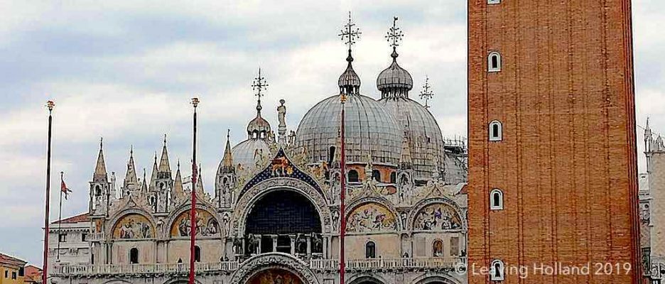 Venice, travel, impressions, masks, culture, wintertime, review