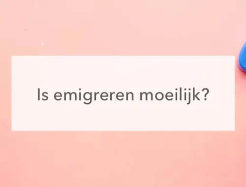 roze achtergrond met rechts blauw vraagteken in het midden de tekst "is Emigreren moeilijk"