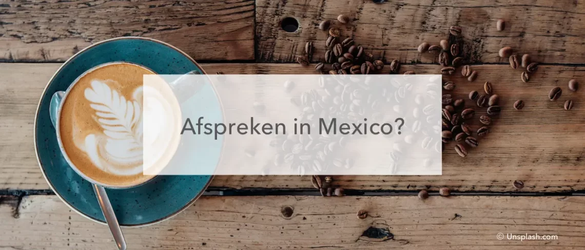 lkom koffie op houden tafel en Afspreken in La Paz als tekst