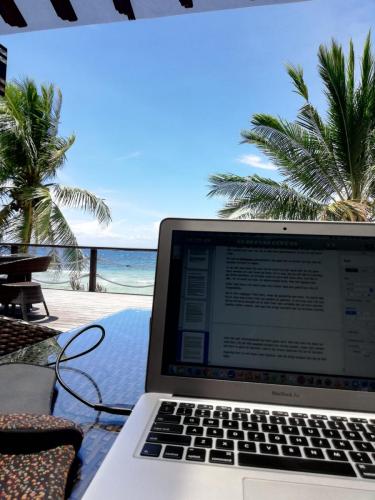 laptop zeezicht jeanette slagt